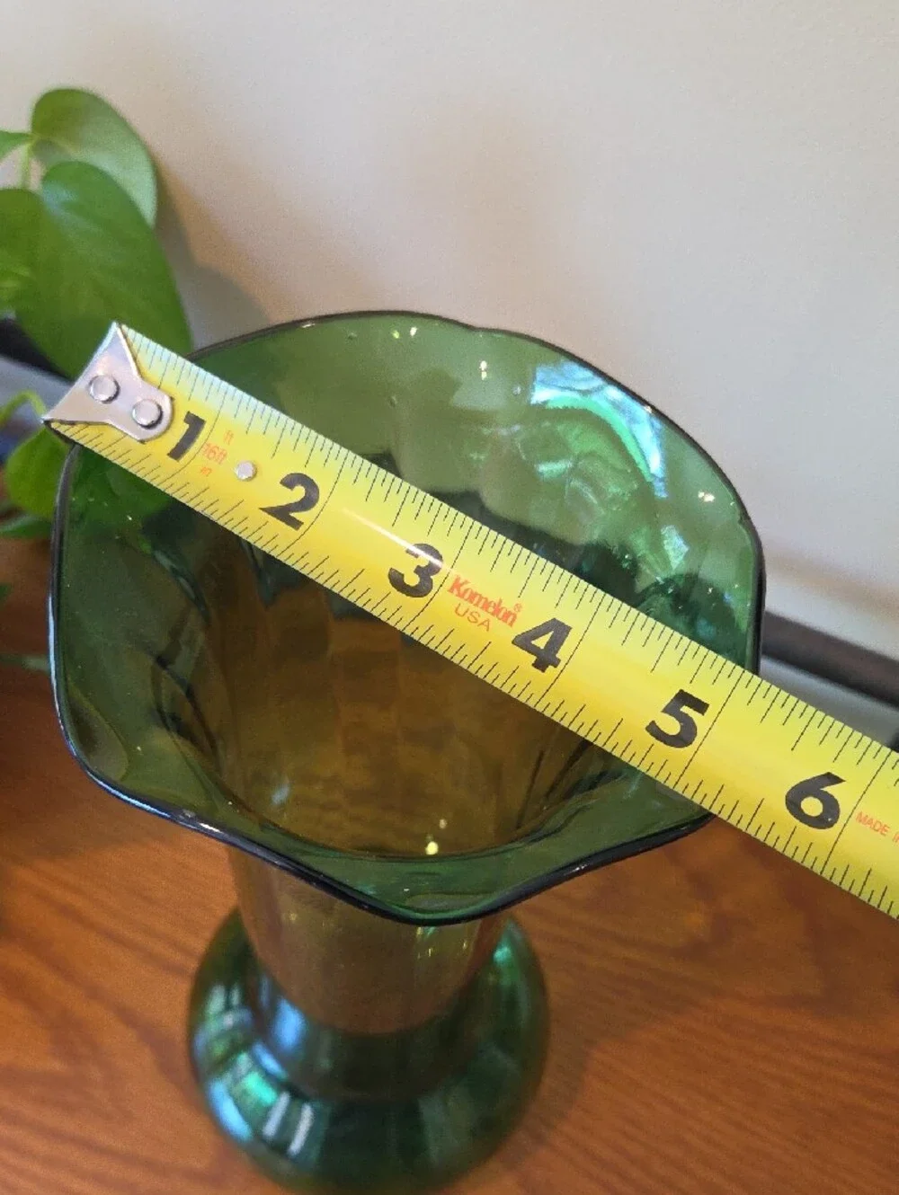 Vtg Green Glass Fluted Vase - Approx 11 3/4
